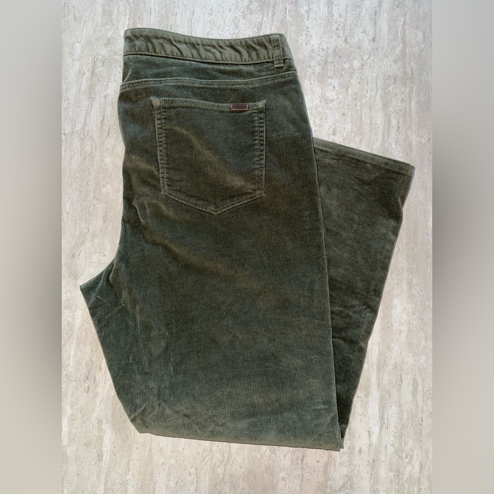 L.L. Bean Favorite Fit Pants